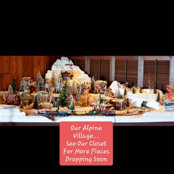 DEPARTMENT 56 - Alpine Village - Alpine Church - In Original Box - Picture 10 of 10